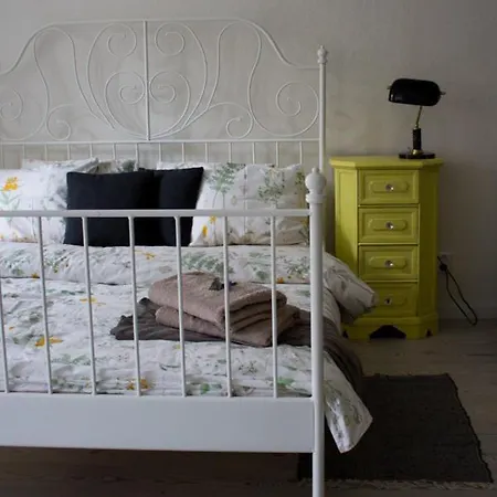Apartman Ktory Hlada Meno Lejlighed