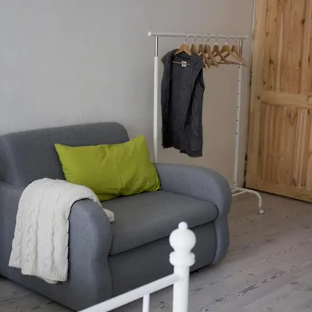Apartman Ktory Hlada Meno Lejlighed *