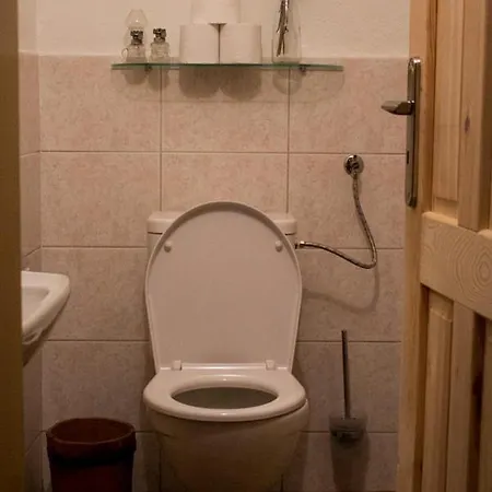 Apartman Ktory Hlada Meno Lejlighed